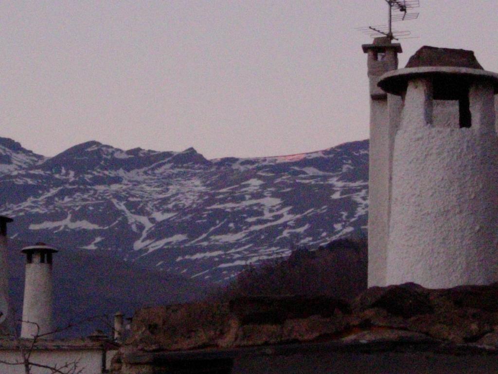 부비온 La Ermita Del Poqueira 아파트 객실 사진